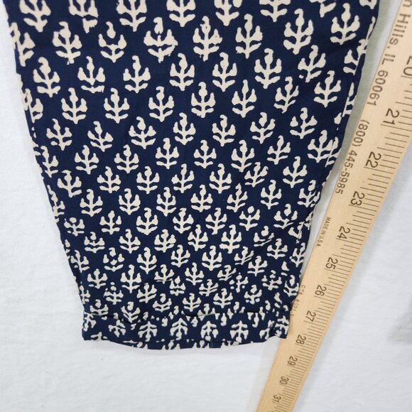 Velvet By Graham & Spencer Trousers Size Medium Tapered Leg Casual Pant OAP - Picture 5 of 13